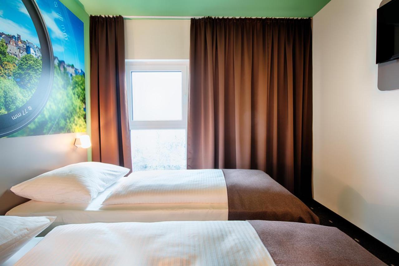 B&B Hotel ヴェッツラー エクステリア 写真