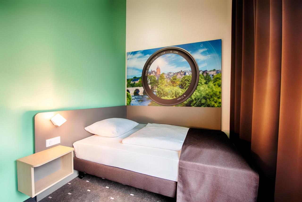 B&B Hotel ヴェッツラー エクステリア 写真